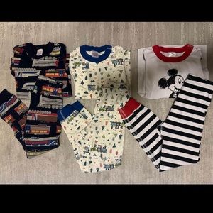 3 pair. Hanna Andersson PJs - kid sz 6/7